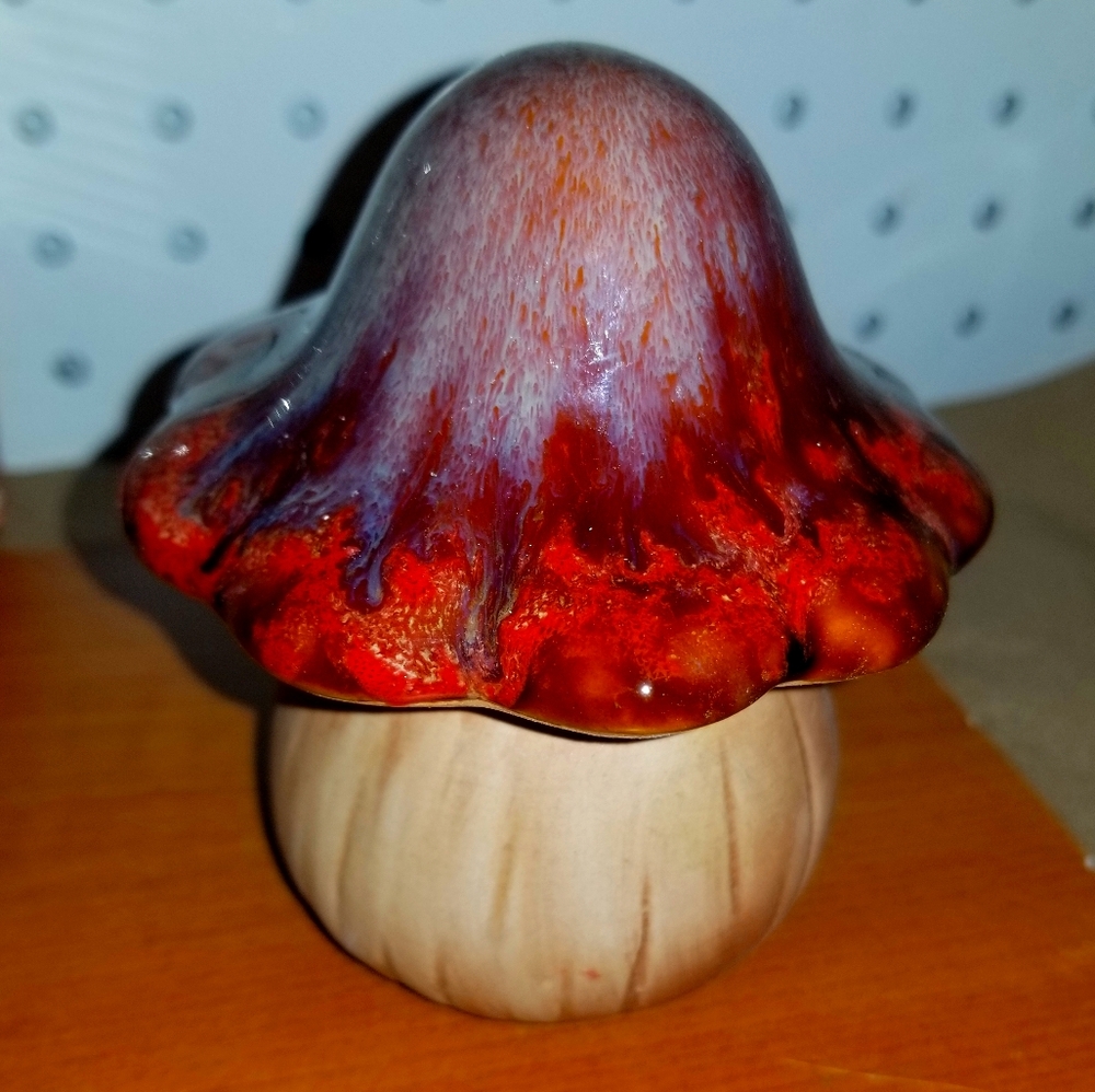 Red Mushroom toadstool figurine home/fairy garden